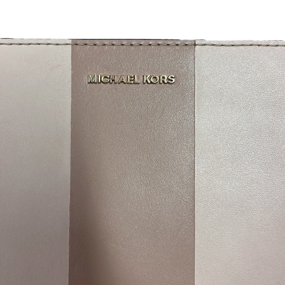 Michael Kors Striped Large Clutch Wallet - Picture 3 of 8